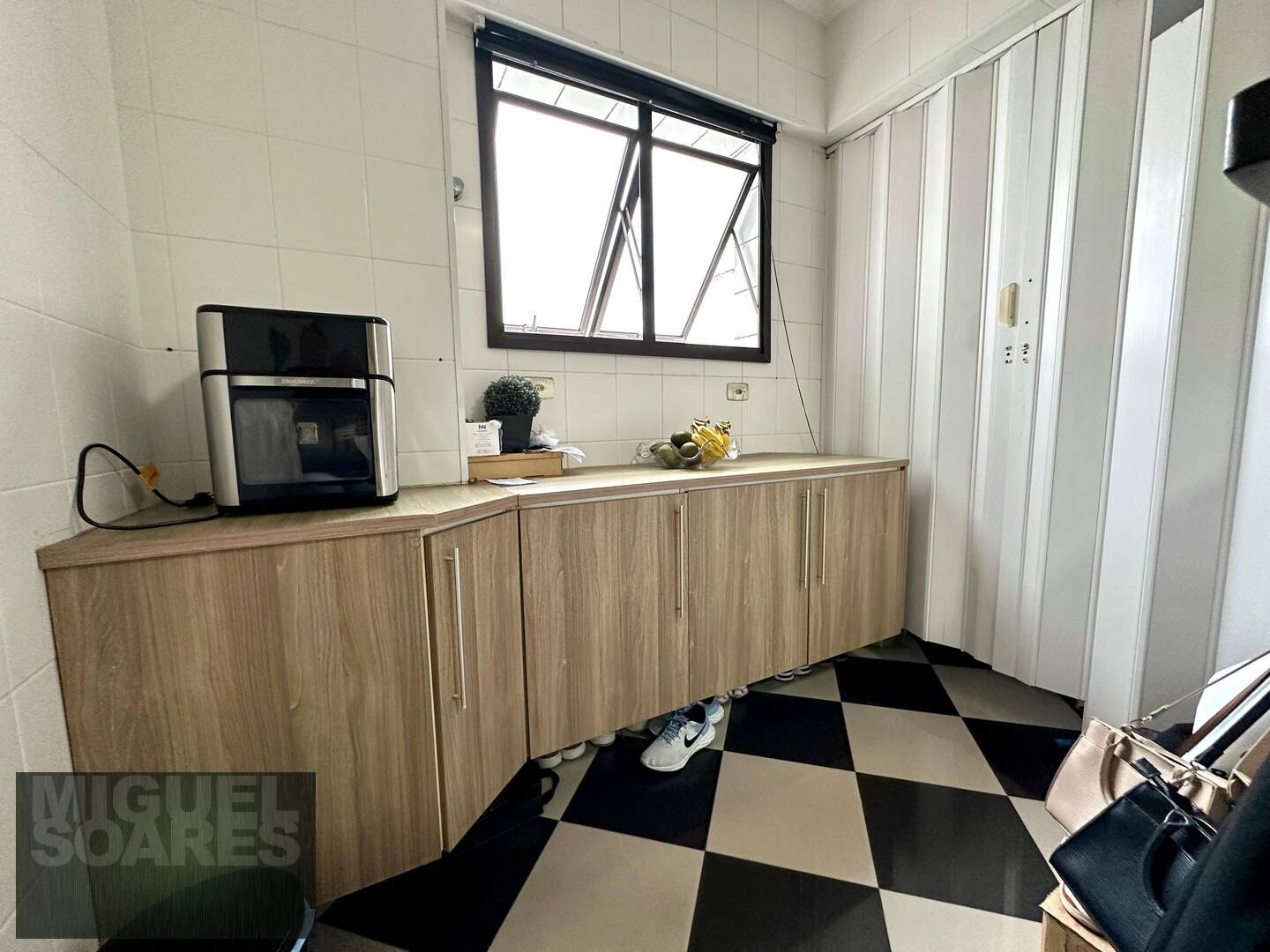 Apartamento à venda com 3 quartos, 100m² - Foto 18