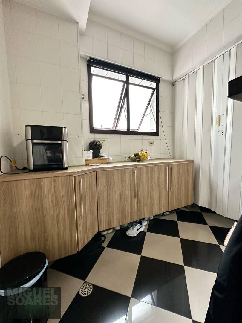 Apartamento à venda com 3 quartos, 100m² - Foto 19