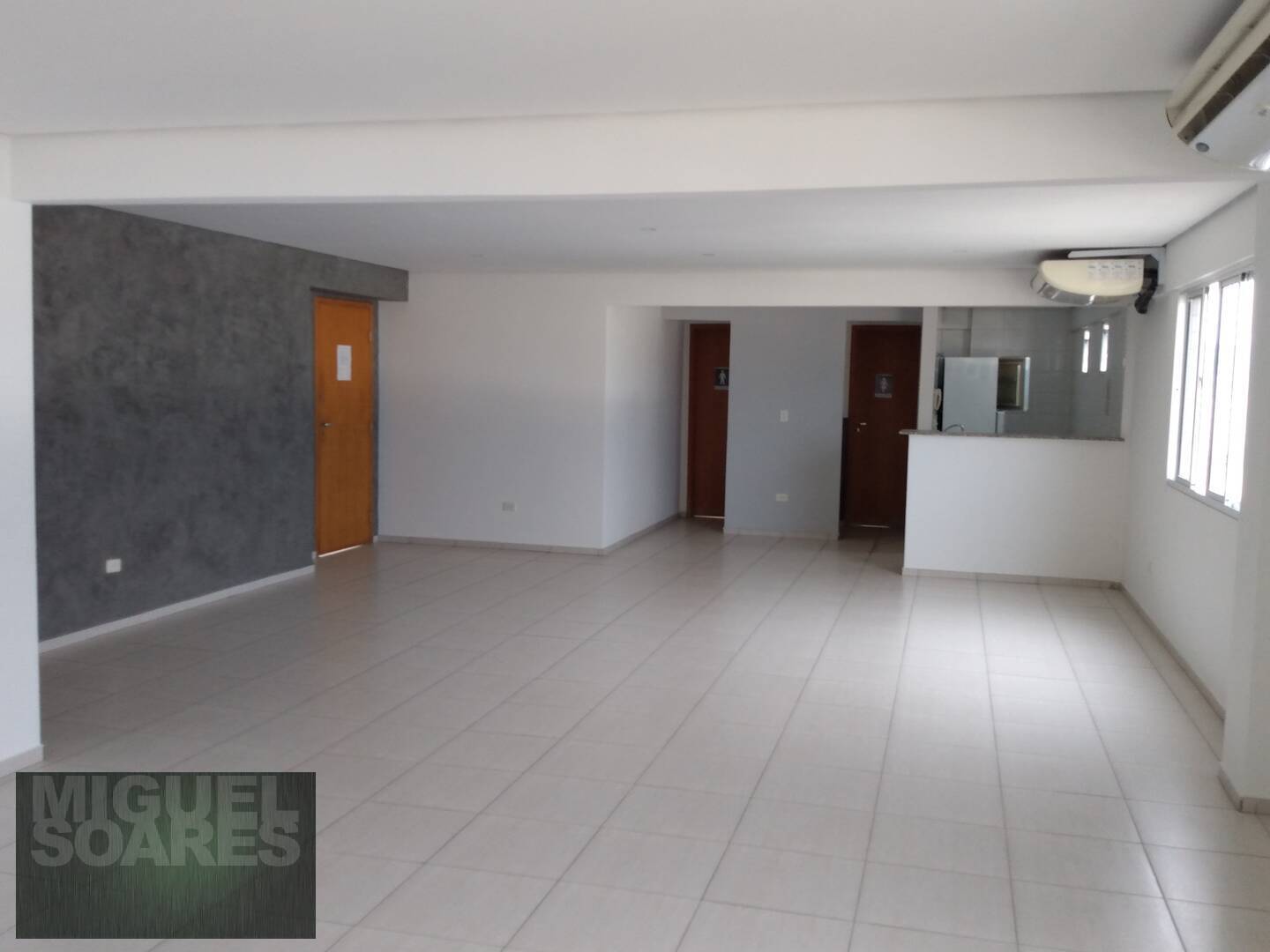 Apartamento à venda com 2 quartos, 90m² - Foto 18