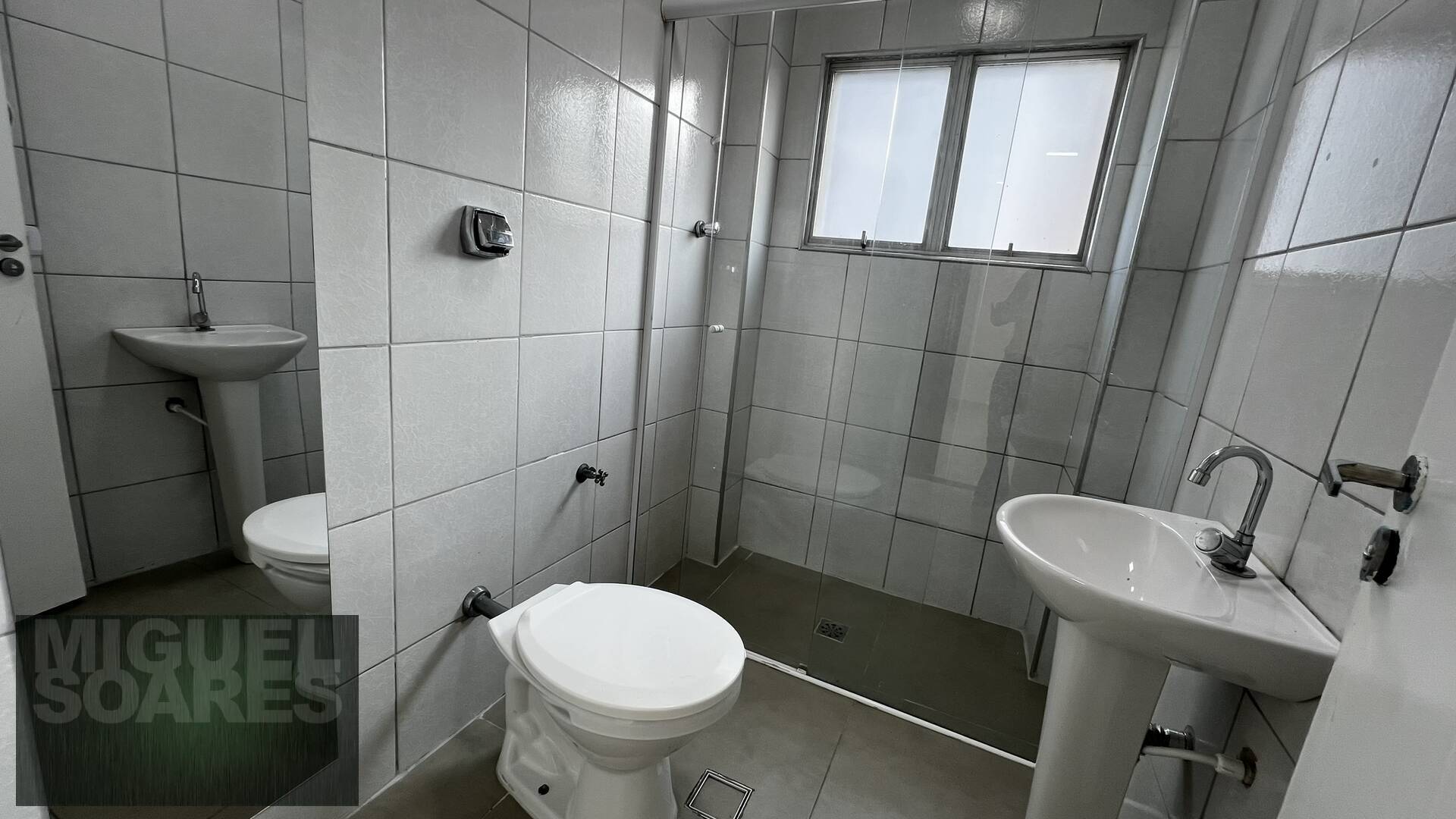 Apartamento à venda com 2 quartos, 70m² - Foto 18