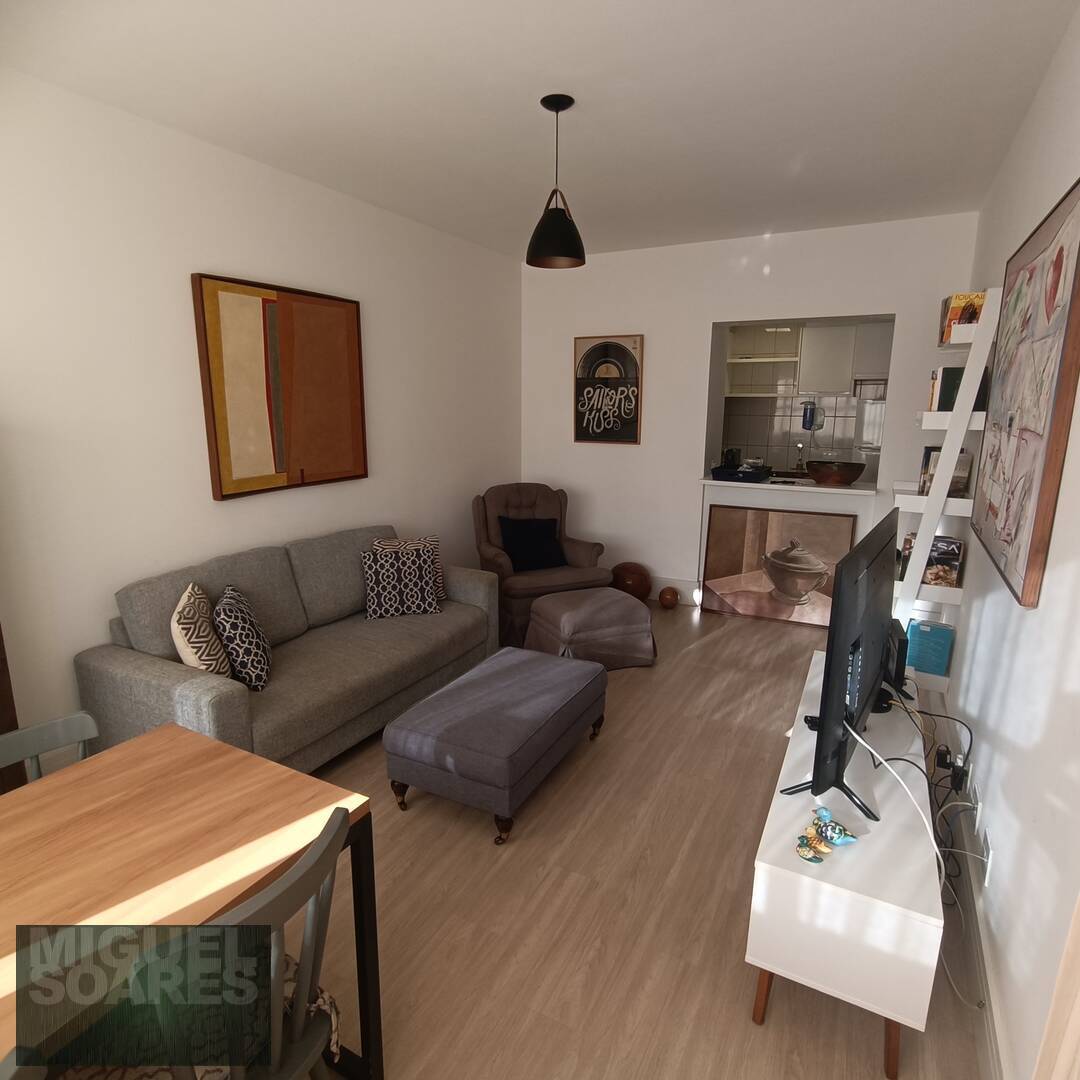 Apartamento para alugar com 2 quartos, 65m² - Foto 8