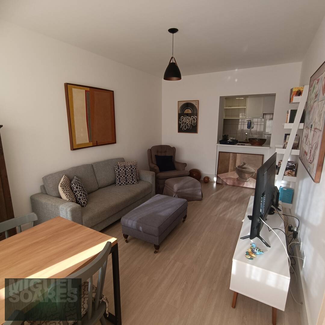 Apartamento para alugar com 2 quartos, 65m² - Foto 11