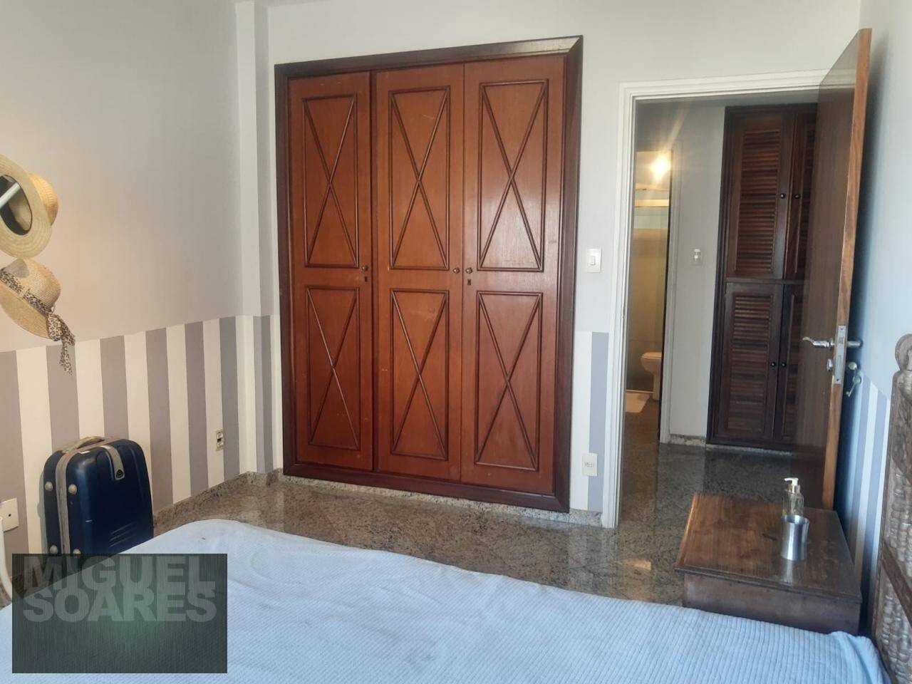 Apartamento à venda e aluguel com 4 quartos, 190m² - Foto 15