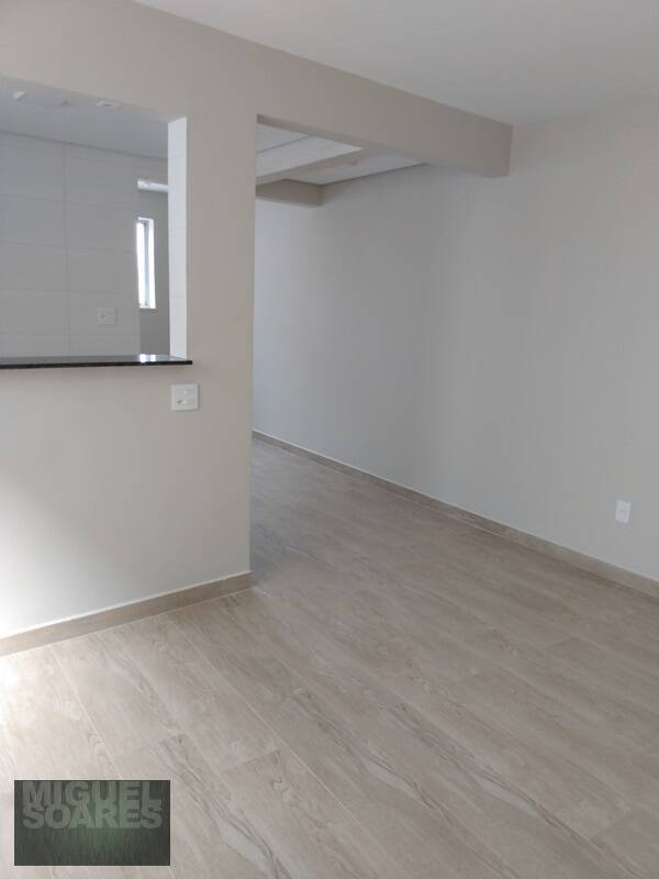 Apartamento à venda com 2 quartos, 75m² - Foto 5