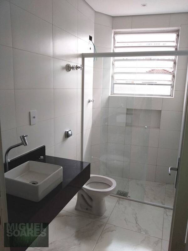 Apartamento à venda com 2 quartos, 75m² - Foto 8