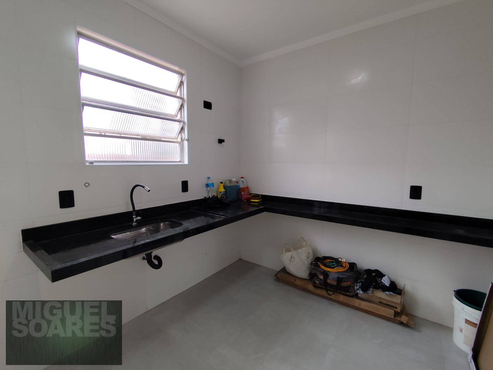 Apartamento à venda com 2 quartos, 60m² - Foto 15