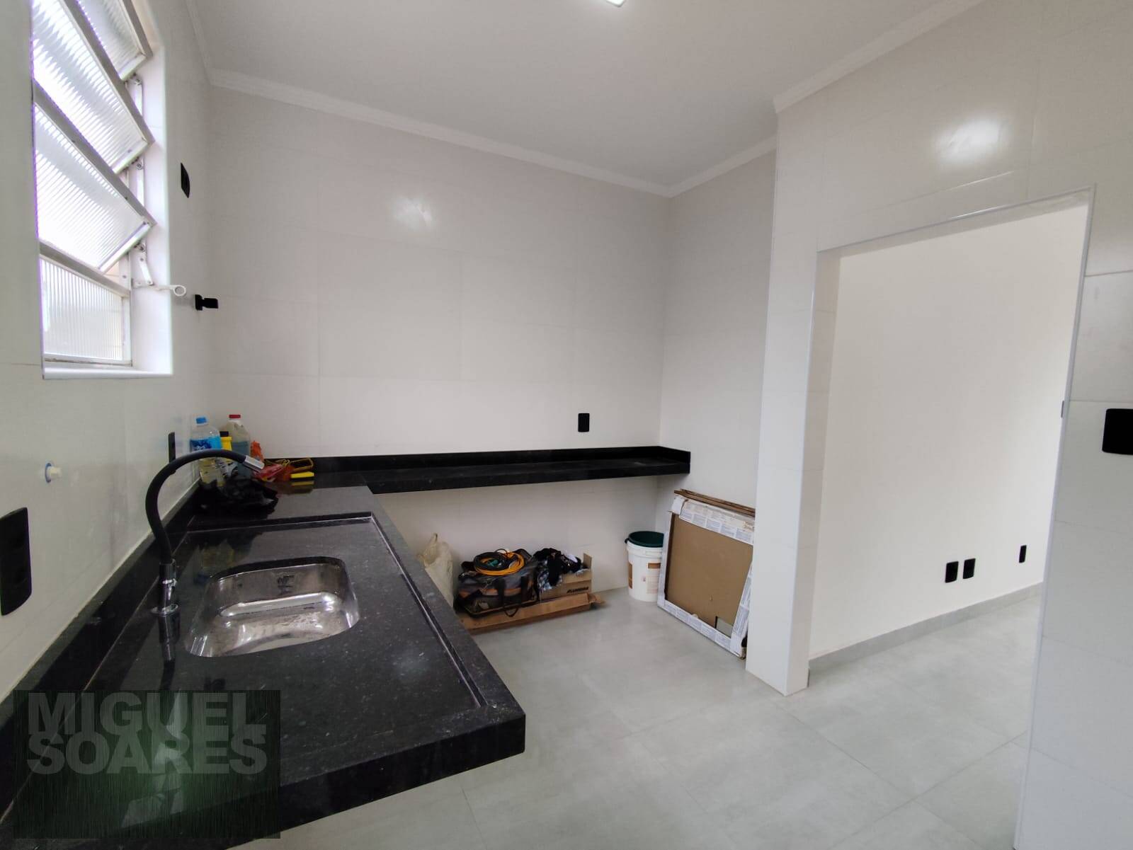 Apartamento à venda com 2 quartos, 60m² - Foto 17