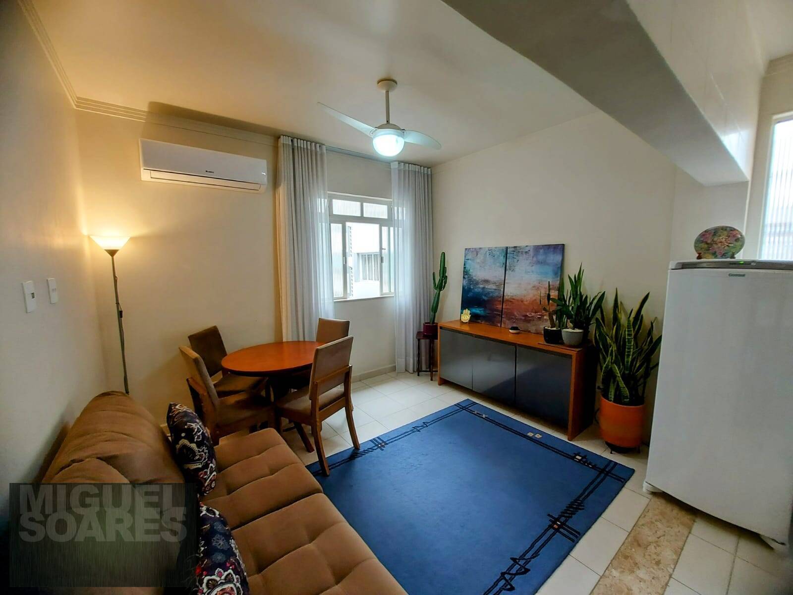 Apartamento à venda com 1 quarto, 42m² - Foto 1