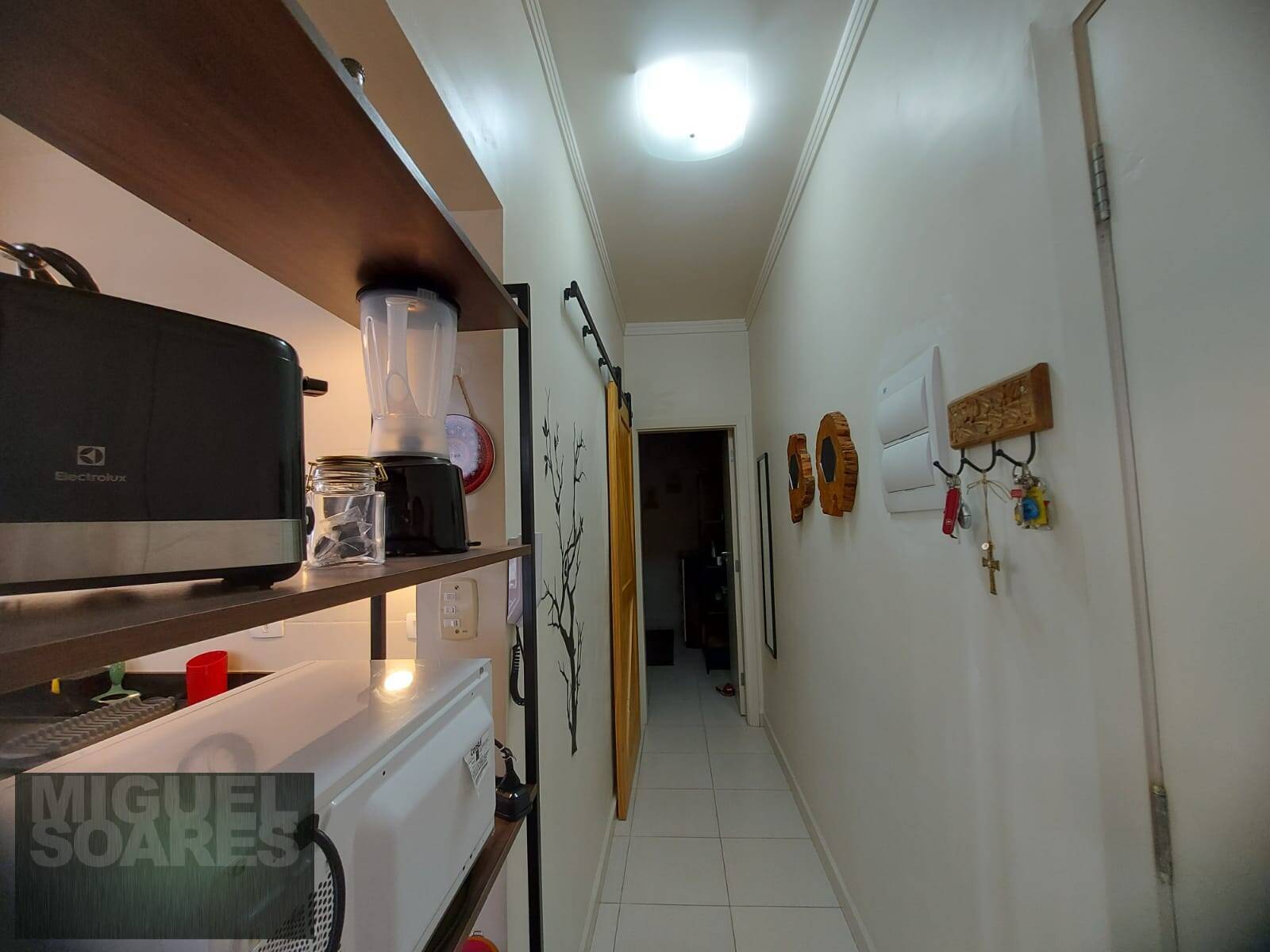 Apartamento à venda com 1 quarto, 42m² - Foto 6