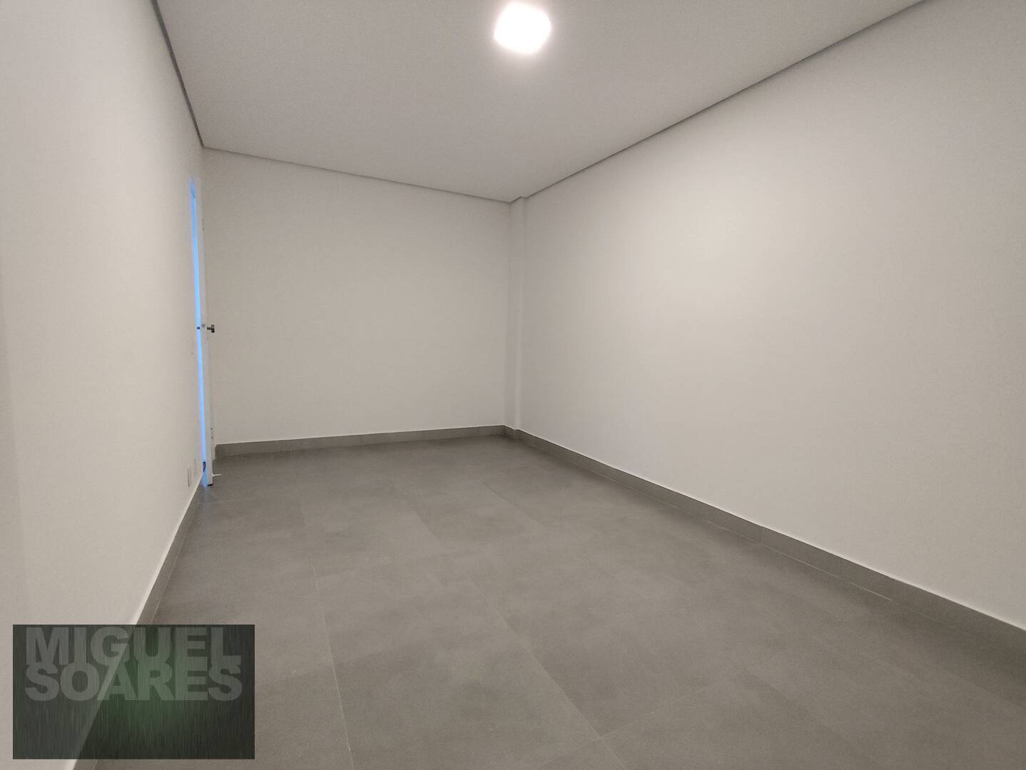 Apartamento à venda com 2 quartos, 90m² - Foto 7