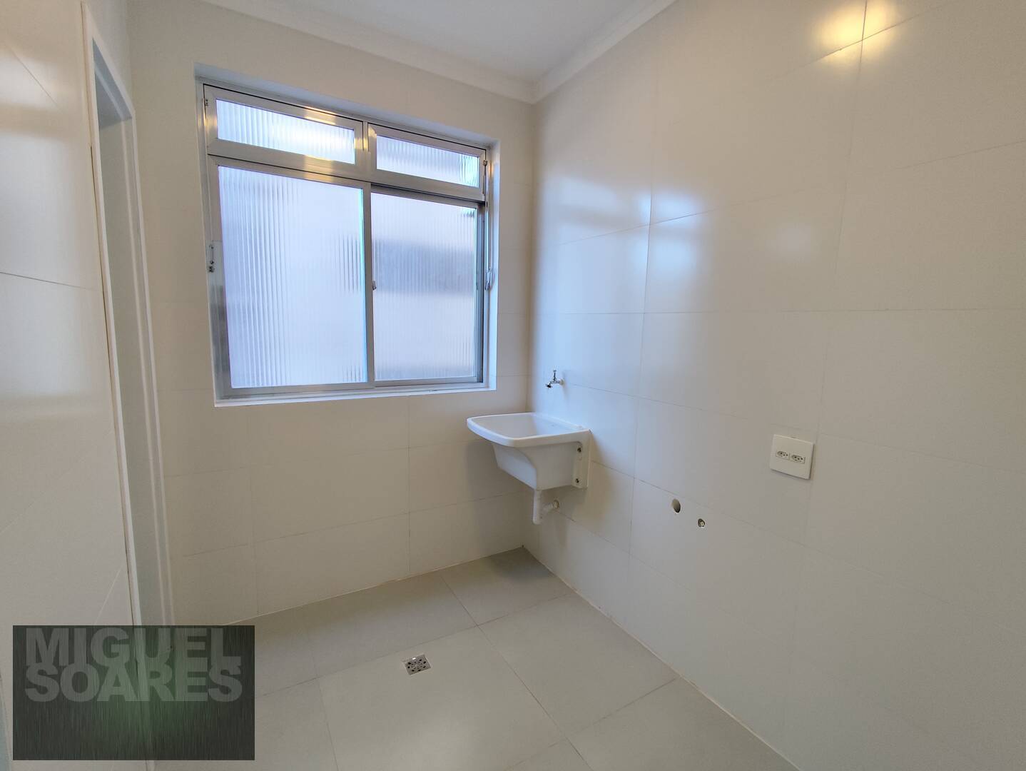 Apartamento à venda com 2 quartos, 90m² - Foto 13