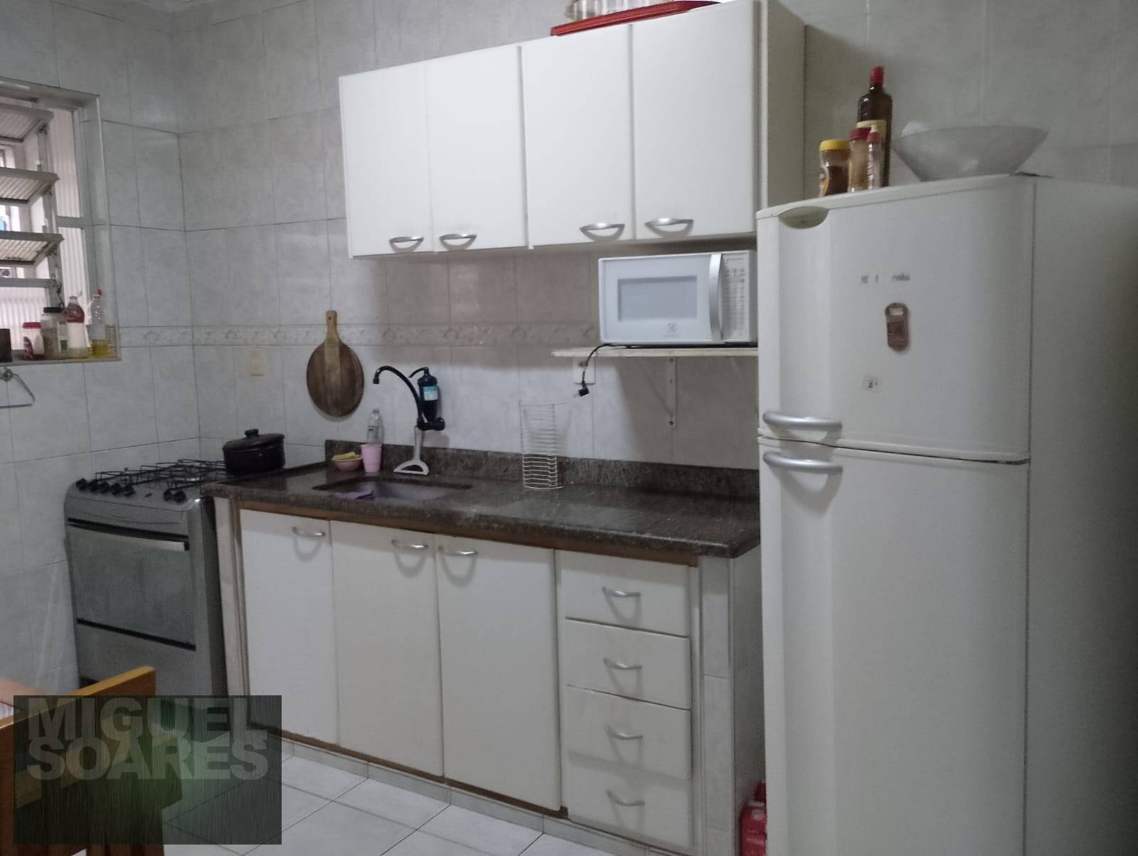 Apartamento à venda com 2 quartos, 60m² - Foto 6