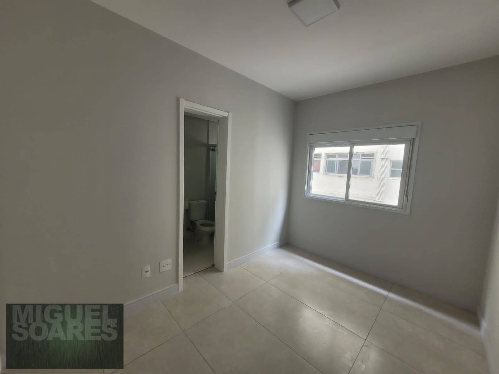 Apartamento à venda com 2 quartos, 82m² - Foto 13