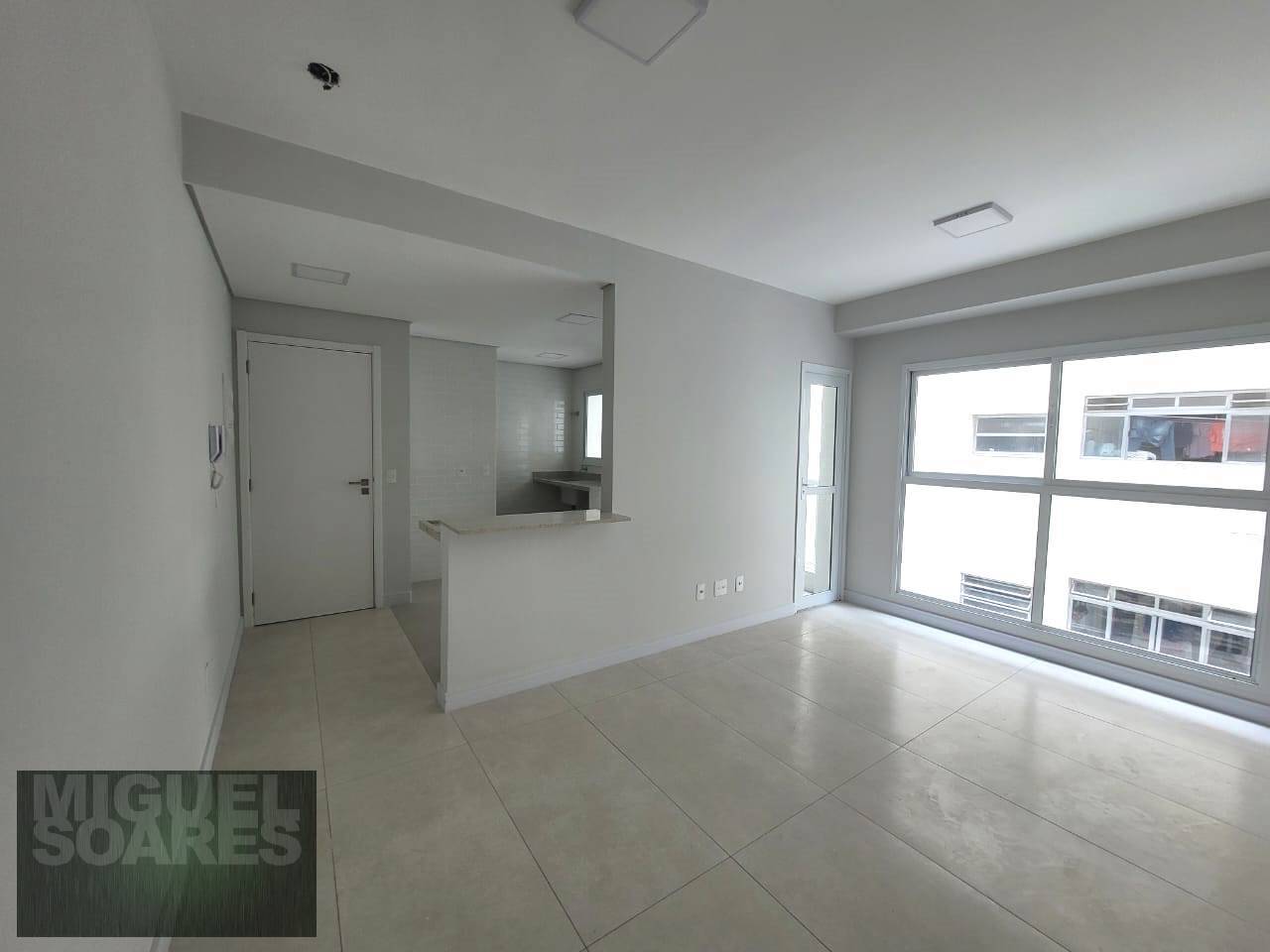 Apartamento à venda com 2 quartos, 82m² - Foto 10