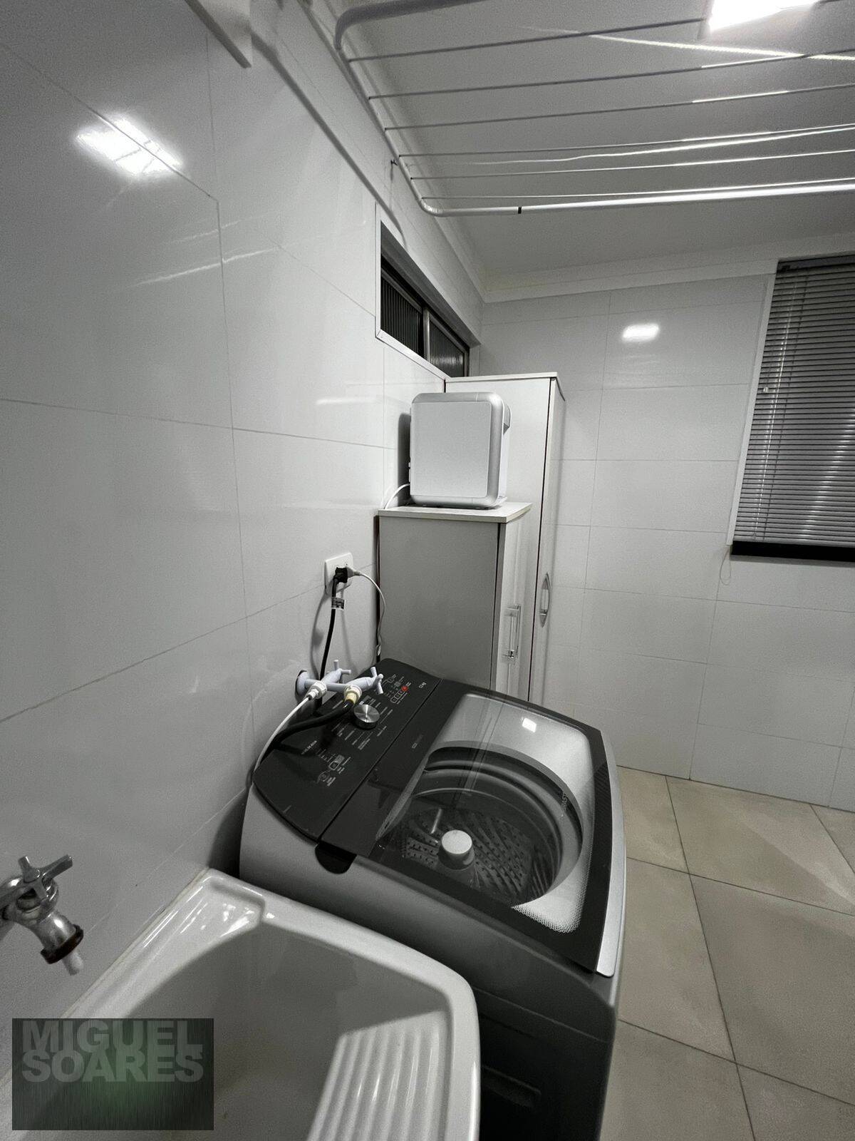 Apartamento à venda com 2 quartos, 68m² - Foto 13