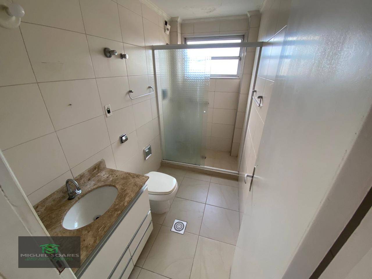 Apartamento à venda com 2 quartos, 107m² - Foto 8