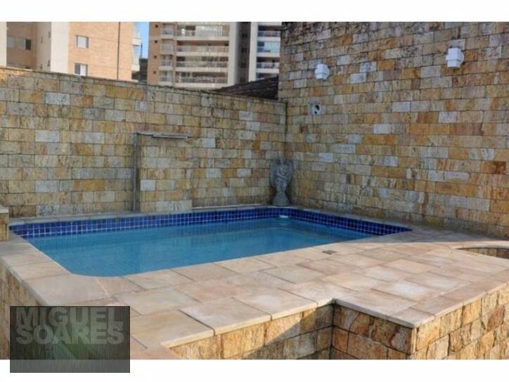 Cobertura à venda com 3 quartos, 300m² - Foto 4