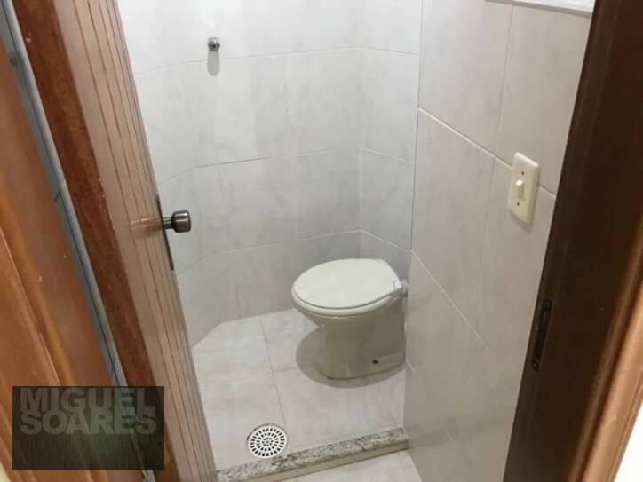 Apartamento à venda com 3 quartos, 123m² - Foto 26