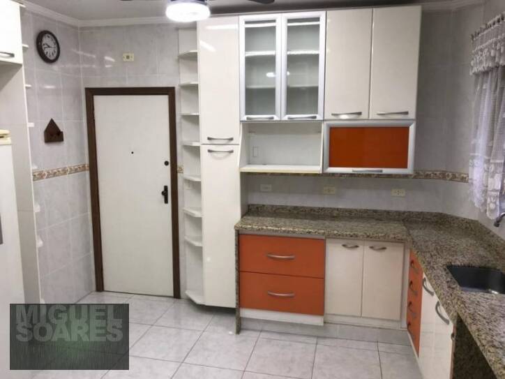 Apartamento à venda com 3 quartos, 123m² - Foto 33