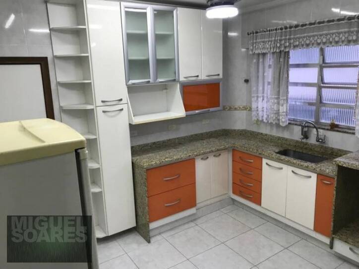 Apartamento à venda com 3 quartos, 123m² - Foto 35