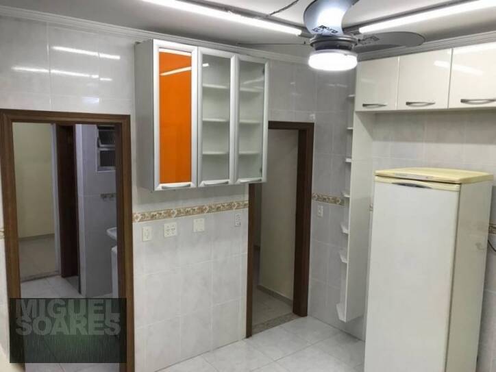 Apartamento à venda com 3 quartos, 123m² - Foto 54