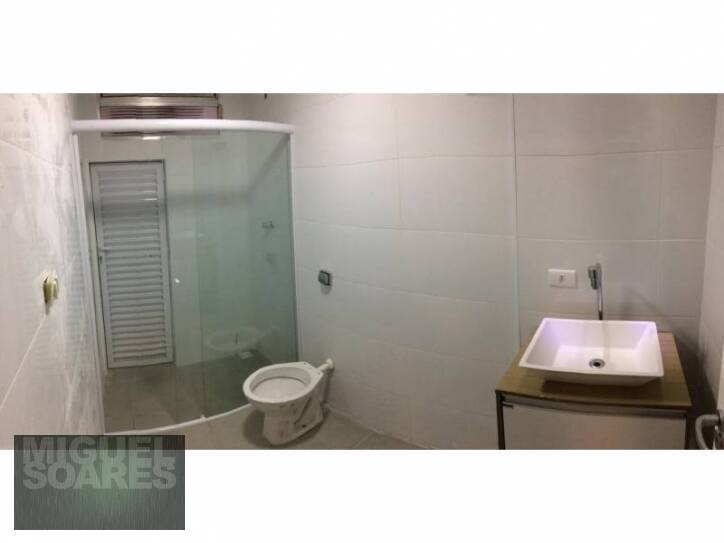 Apartamento à venda com 1 quarto, 60m² - Foto 13